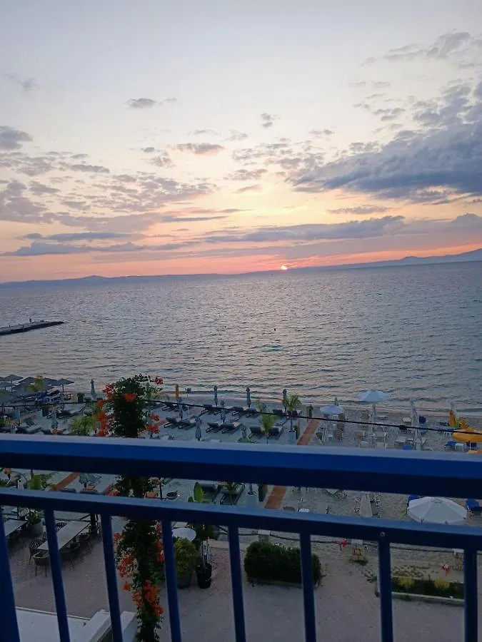 Studio Theano On The Beach Apartment Kallithea  Kallithea (Chalkidiki)